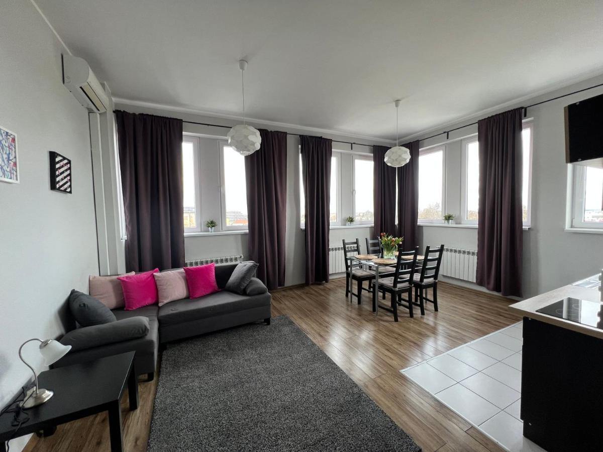 Business Center Apartment สเกียร์เนียวิตเซ ภายนอก รูปภาพ