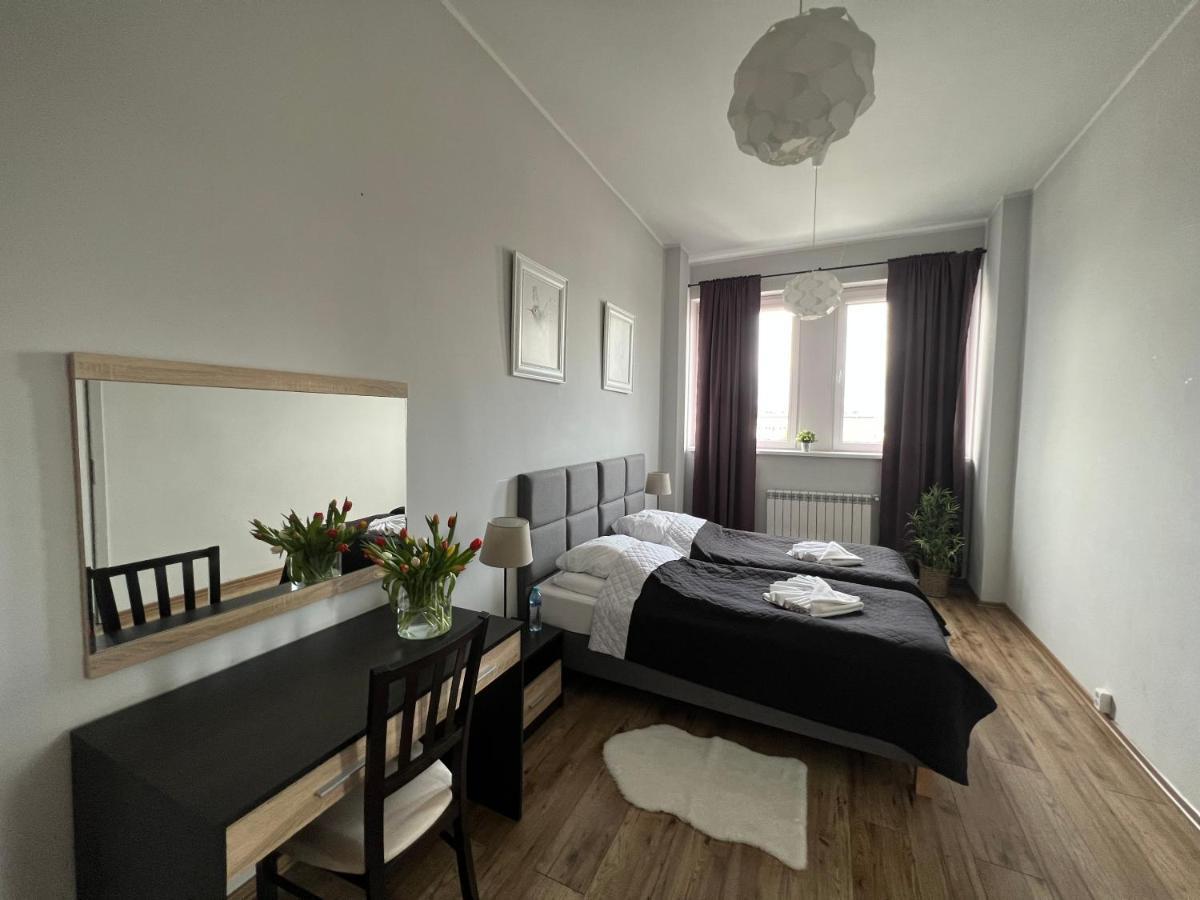 Business Center Apartment สเกียร์เนียวิตเซ ภายนอก รูปภาพ