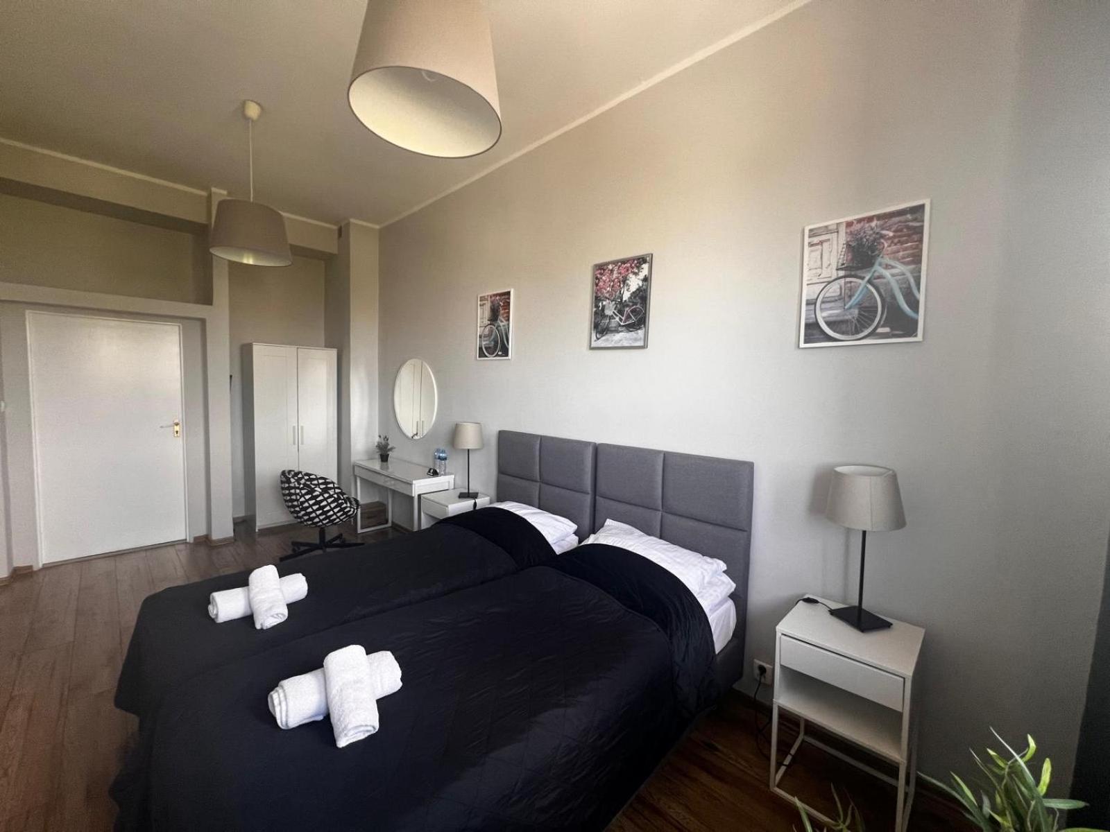 Business Center Apartment สเกียร์เนียวิตเซ ภายนอก รูปภาพ