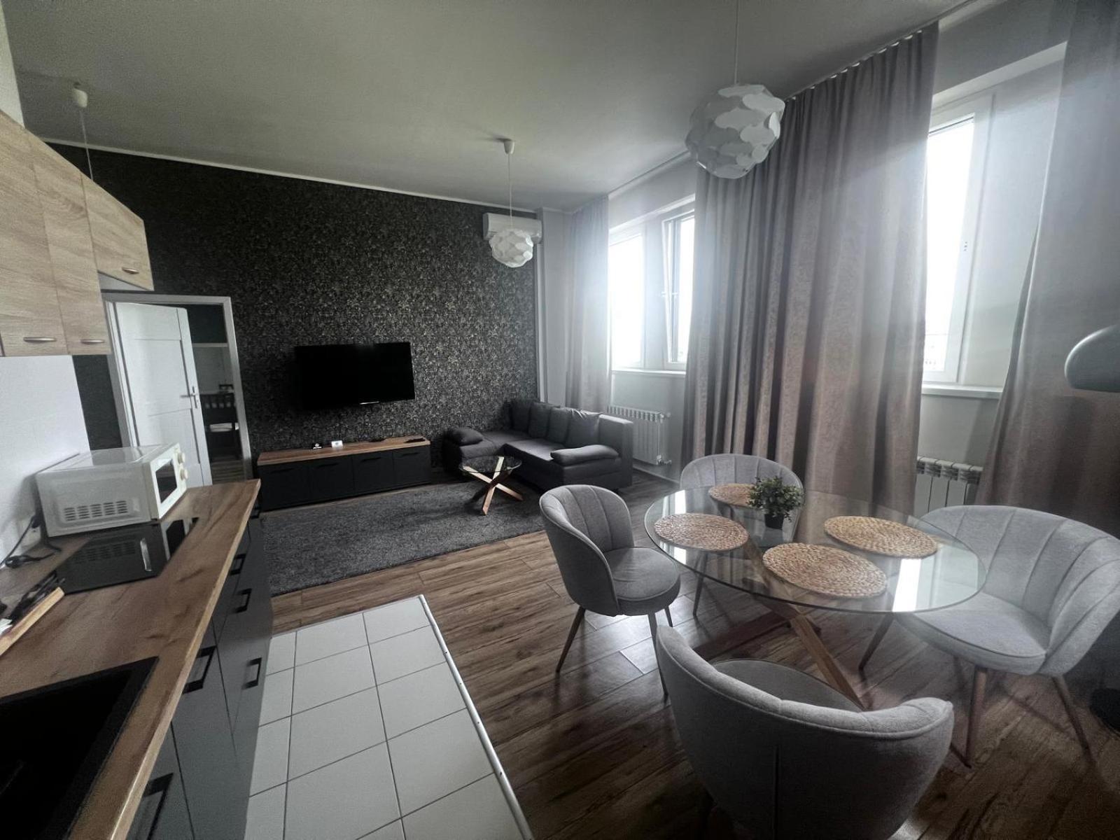 Business Center Apartment สเกียร์เนียวิตเซ ภายนอก รูปภาพ